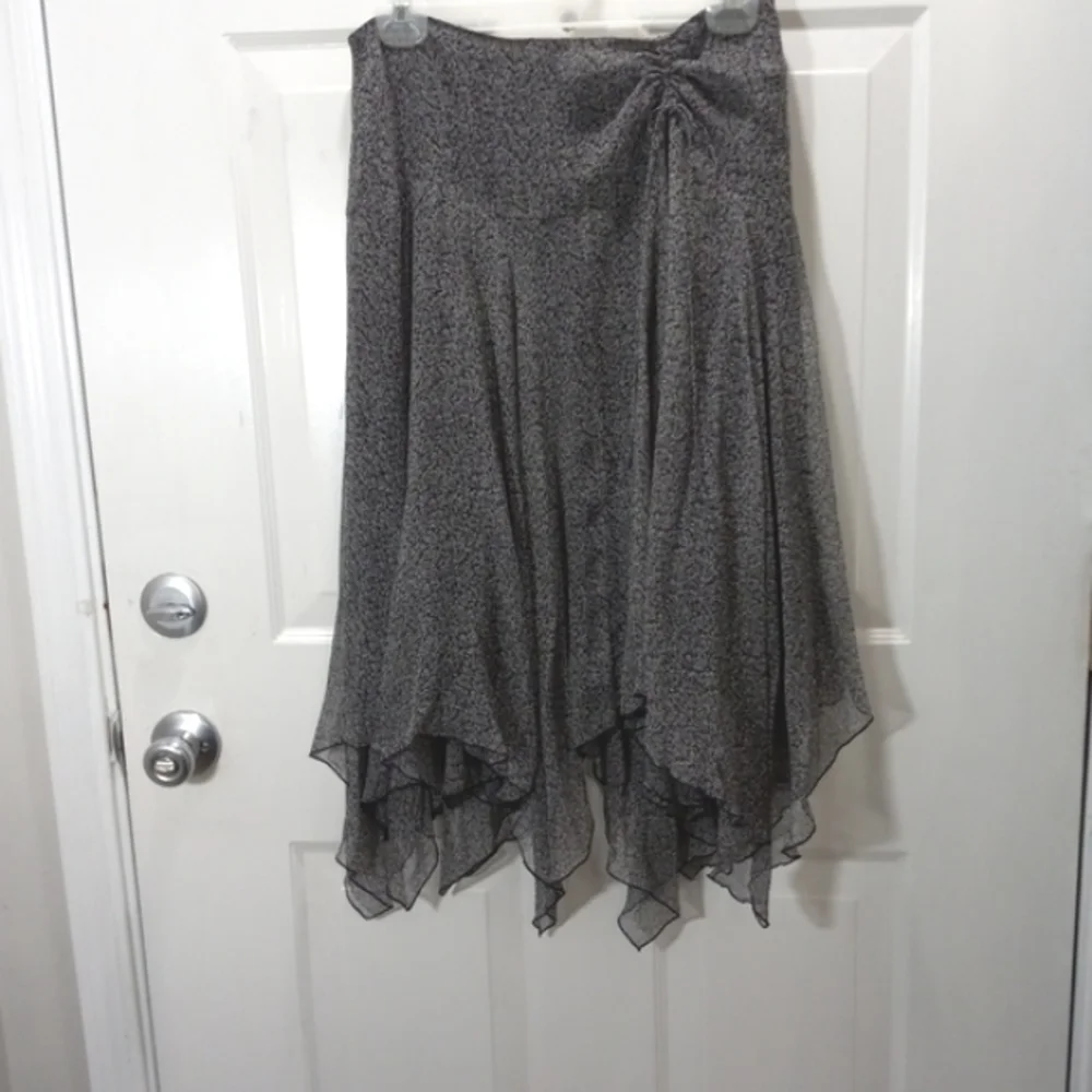 Nine West Sz 4 Retro Tiered  Skirt, lined